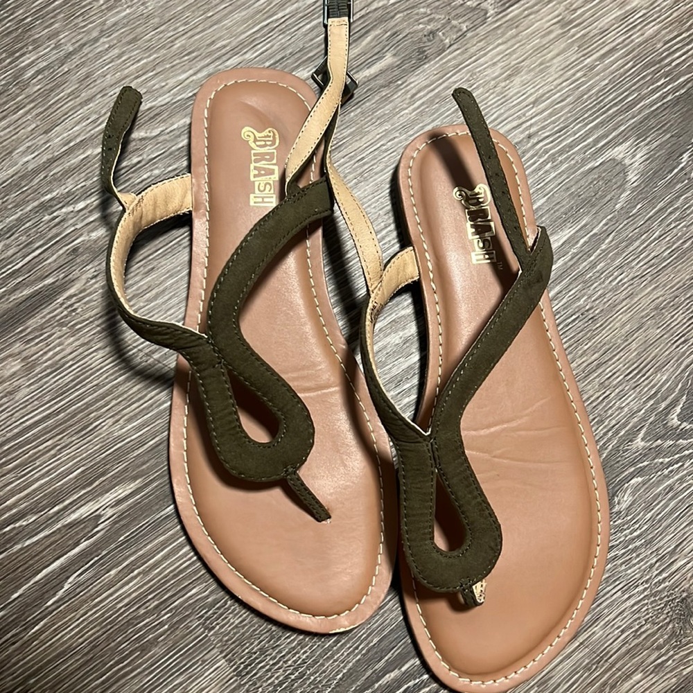 - Brash Olive sanders 7.5